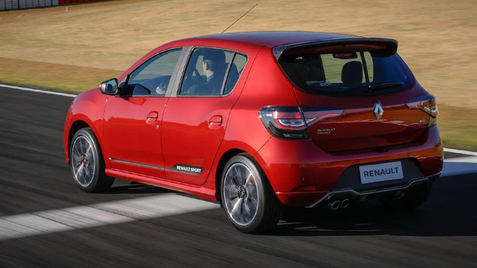 رنو ساندرو RS